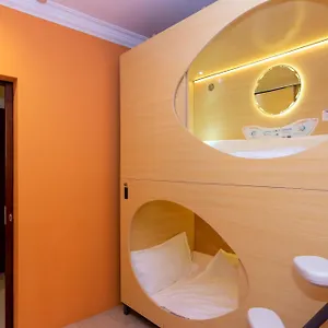 Capsule hotel Momostay George Town
